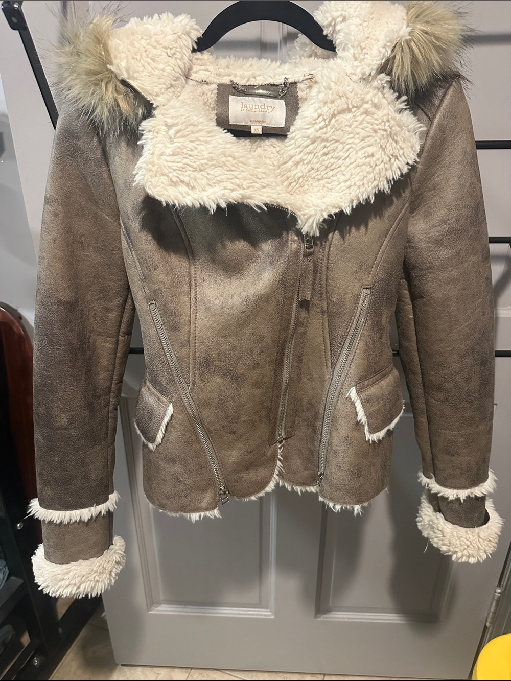 Laundry By Shelli Segal Taupe Suede-Look Faux Shearling Jacket  XS